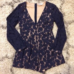 Navy/nude V long-sleeve lace romper